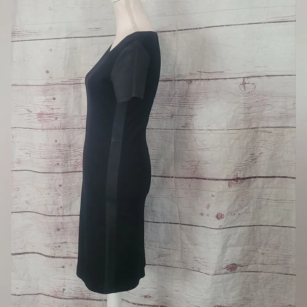 Theory Leilana Knit and Goat Leather Dress Size 4 - Picture 4 of 7